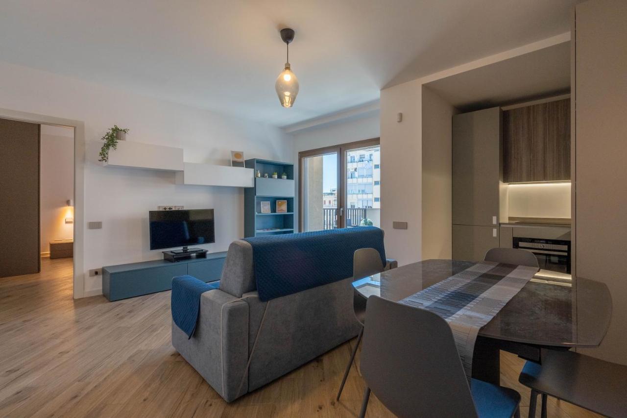 Aurealiving - Trastevere Suite With Rooftop & Gym, Your Place In Rome Roma Exterior foto