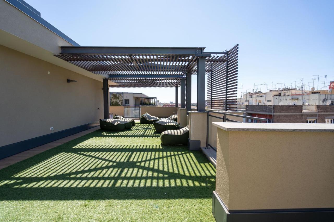Aurealiving - Trastevere Suite With Rooftop & Gym, Your Place In Rome Roma Exterior foto