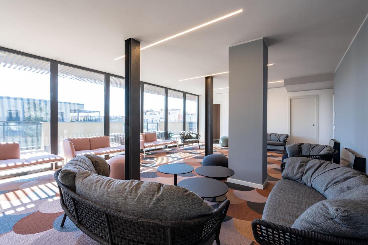 Aurealiving - Trastevere Suite With Rooftop & Gym, Your Place In Rome Roma Exterior foto